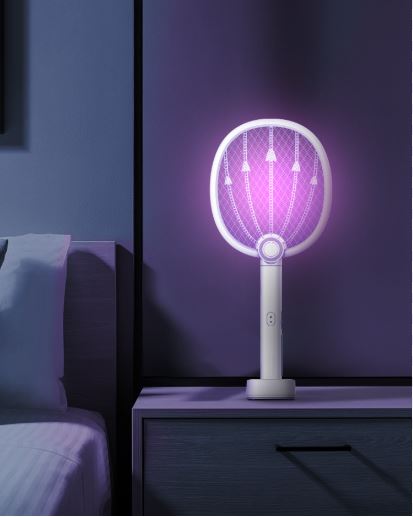 مضرب البعوض الكهربائي من تاكتيك مع ضوء LED مدمج 2700 فولت مع قاعدة تثبيت