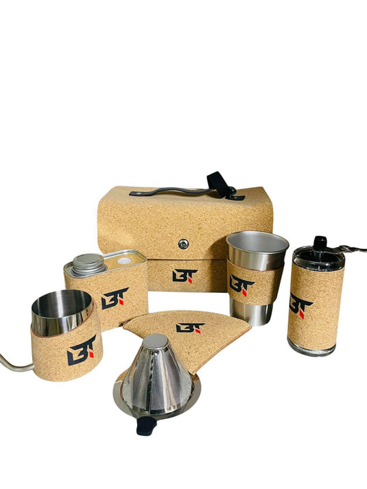 بكج القهوة المختصة (4 قطع) | PACKAGE V60