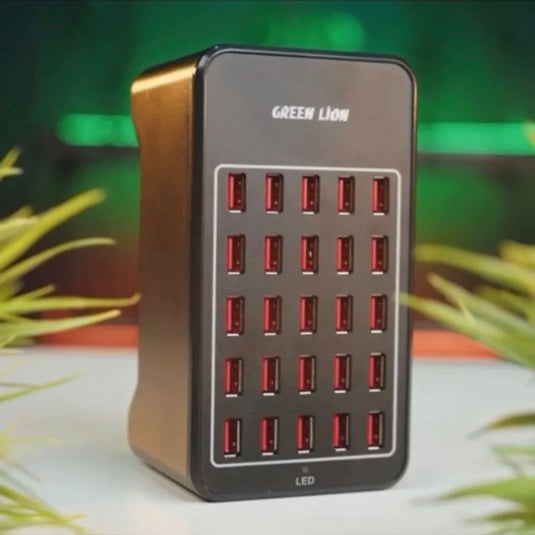 محول فيه ٢٥ منفذ USB