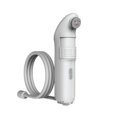 Green Lion Bidet Pro Portable 5.55W مع وضعين للرش، أنبوب مياه بطول 1.2 متر، مدة تشغيل 70 دقيقة، 1600mAh، شحن من النوع C، فوهة قابلة للتعديل - أبيض