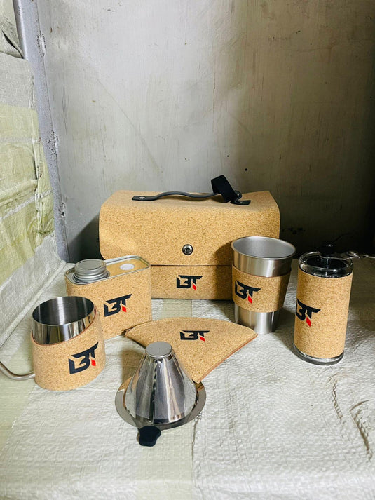 بكج القهوة المختصة (4 قطع) | PACKAGE V60